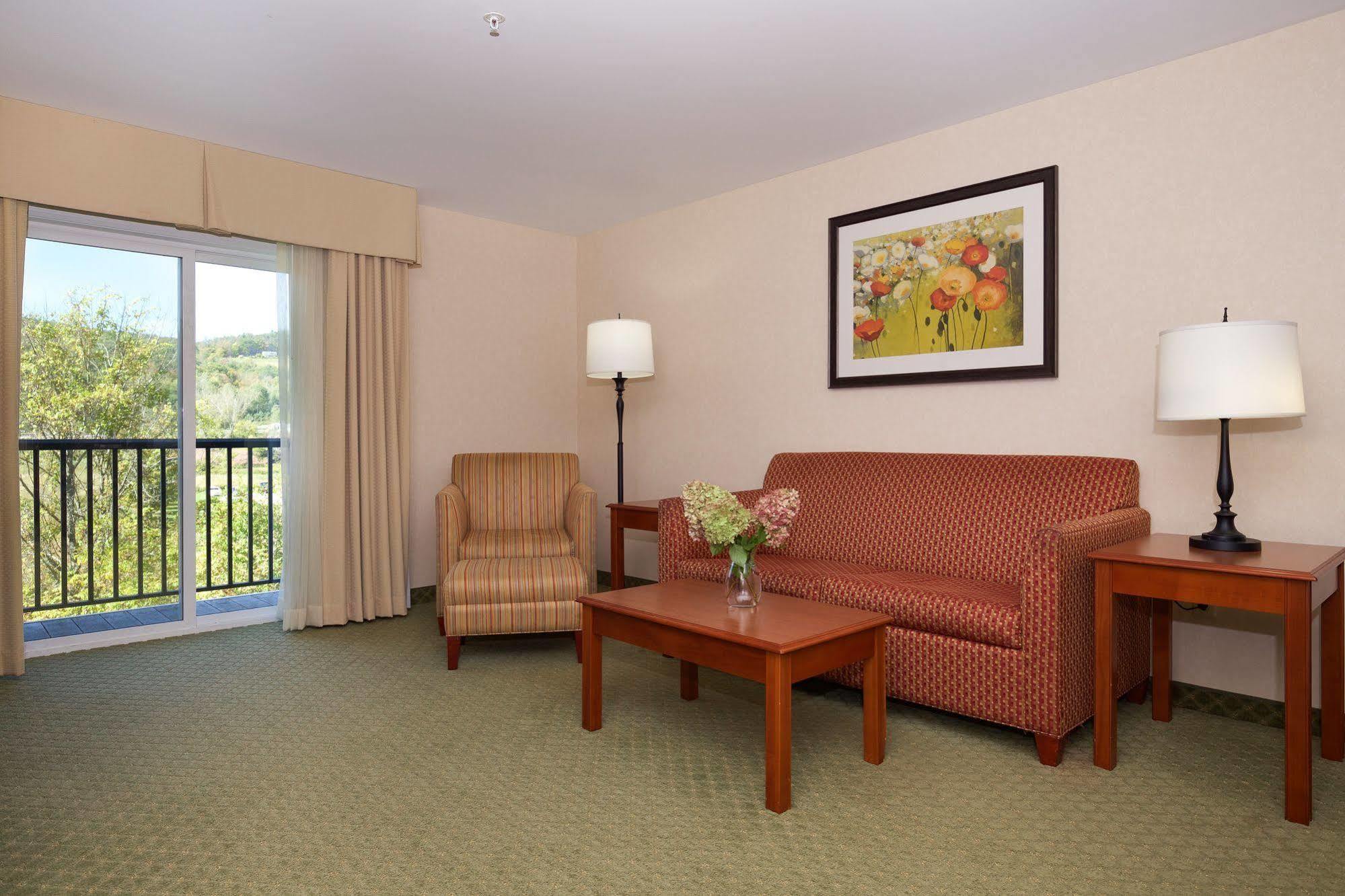 White River Inn & Suites White River Junction Kültér fotó